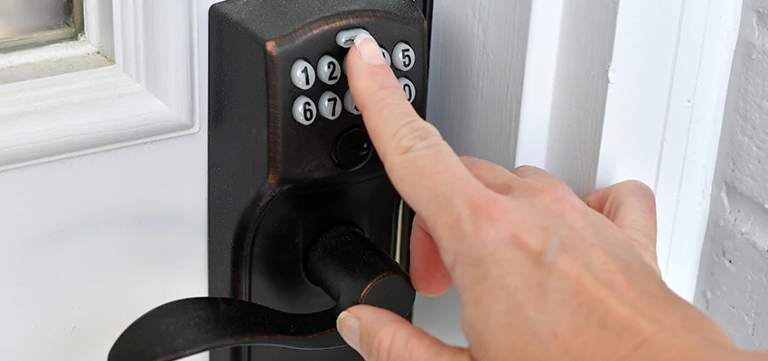 High Security Digital Door Lock in Schaumburg, Illinois